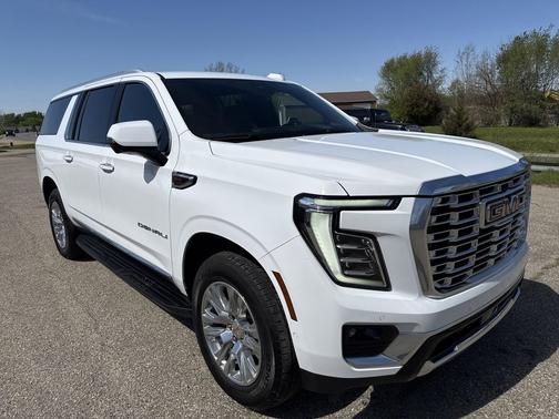 Summit White 2025 GMC Yukon XL Denali