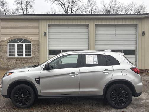 2023 Mitsubishi Outlander Sport 2.0 LE