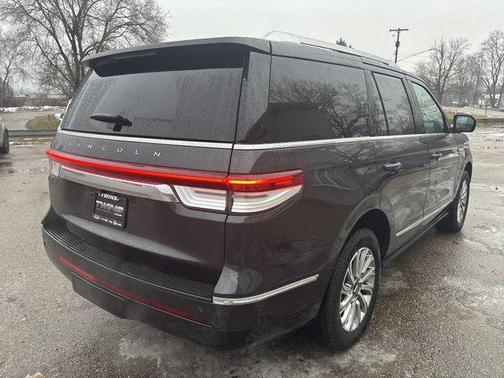 2023 Lincoln Navigator Standard