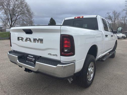 Bright White Clearcoat 2026 RAM 2500 Tradesman Crew Cab 4x4 6'4' Box