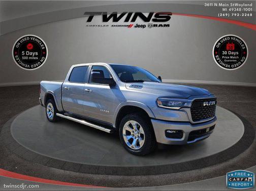 2025 RAM 1500 Big Horn/Lone Star
