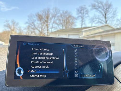 Capparis White w/BMW i Frozen Blue Accent 2014 BMW i3 Base w/Range Extender