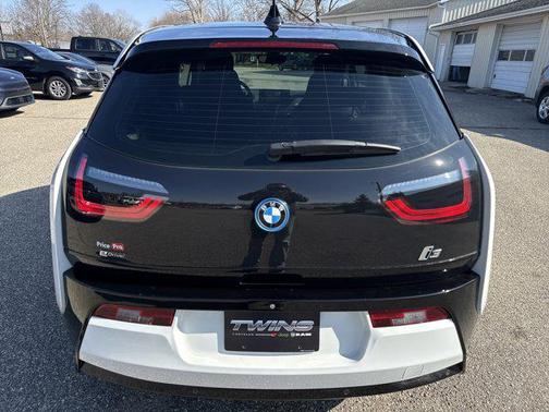 2014 BMW i3 Base w/Range Extender