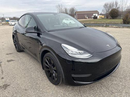 Solid Black 2022 Tesla Model Y Long Range Dual Motor All-Wheel Drive