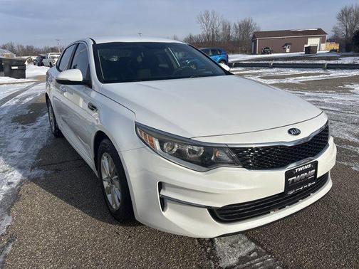 2017 Kia Optima LX