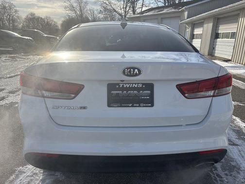 2017 Kia Optima LX