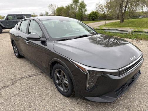 Interstellar Gray 2025 Kia K4 LXS