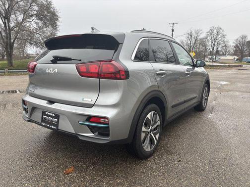2022 Kia Niro EV EX