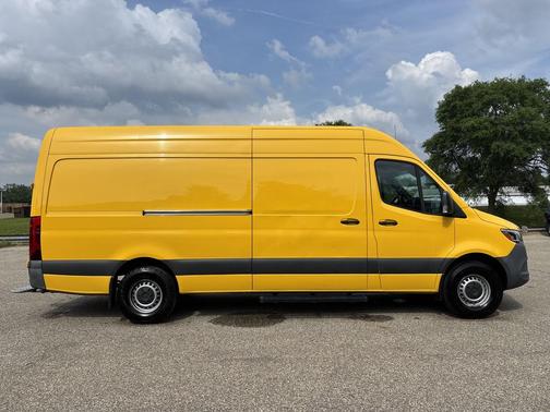 Calcite Yellow 2021 Mercedes-Benz Sprinter 2500 High Roof