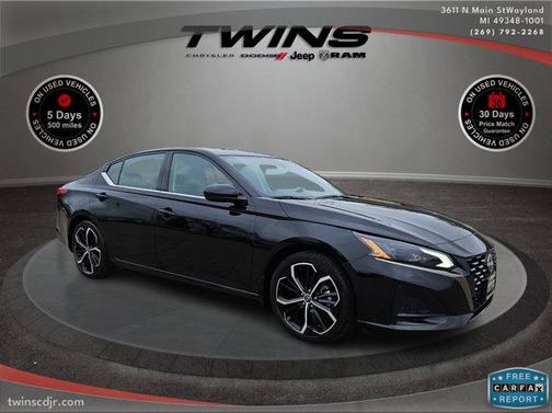 2024 Nissan Altima SR FWD
