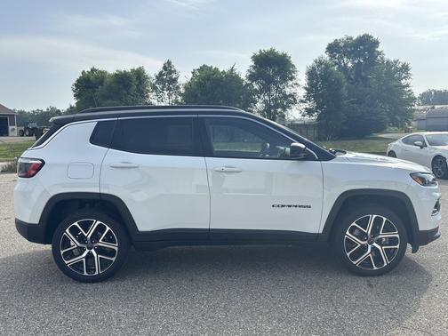 Bright White Clearcoat 2025 Jeep Compass Limited