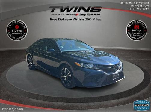 2020 Toyota Camry SE