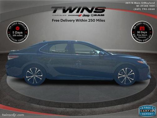 2020 Toyota Camry SE