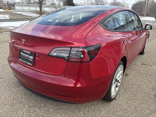 2022 Tesla Model 3 Standard Range