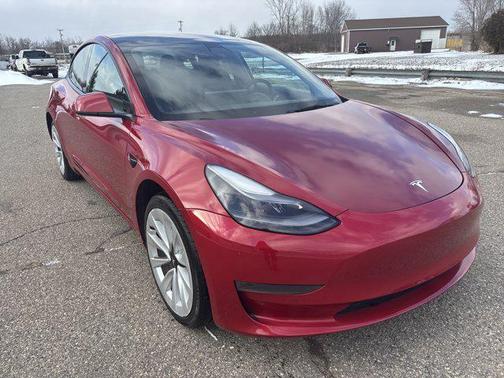 2022 Tesla Model 3 Standard Range