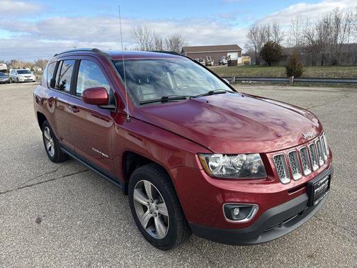 Granite Crystal Metallic Clearcoat 2017 Jeep Compass High Altitude