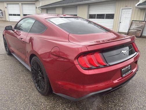 2020 Ford Mustang EcoBoost