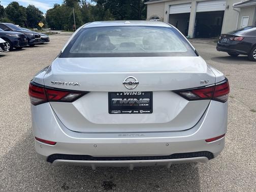 Brilliant Silver Metallic 2023 Nissan Sentra SV