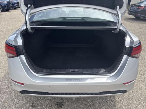 Brilliant Silver Metallic 2023 Nissan Sentra SV