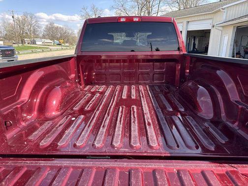Delmonico Red Pearlcoat 2021 RAM 1500 Classic Warlock Quad Cab 4x2 6'4' Box