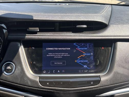 Crystal White Tricoat 2024 Cadillac XT5 Premium Luxury