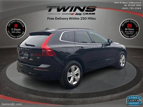 2022 Volvo XC60 B5 Momentum