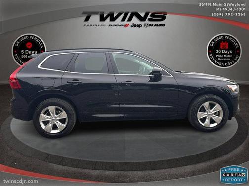2022 Volvo XC60 B5 Momentum
