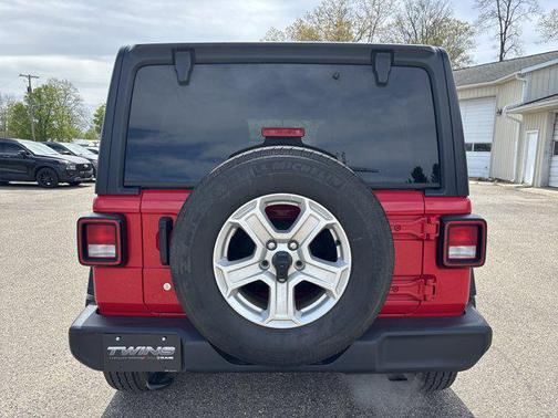 Firecracker Red Clearcoat 2020 Jeep Wrangler Unlimited Sport