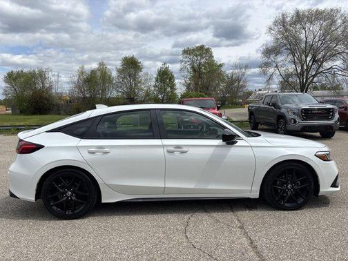 Platinum White Pearl 2022 Honda Civic Sport