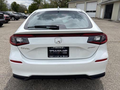 Platinum White Pearl 2022 Honda Civic Sport