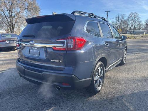 2023 Subaru Ascent Premium 7-Passenger