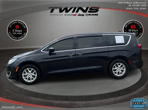 2020 Chrysler Pacifica Touring