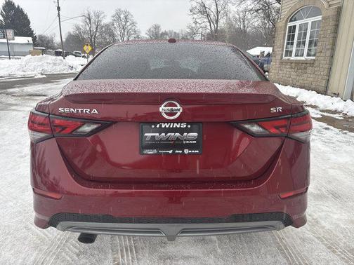 2022 Nissan Sentra SR