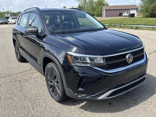 Dusk Blue Metallic 2022 Volkswagen Taos 1.5T S