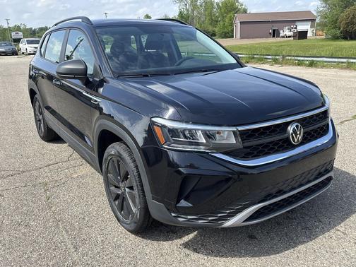 Dusk Blue Metallic 2022 Volkswagen Taos 1.5T S