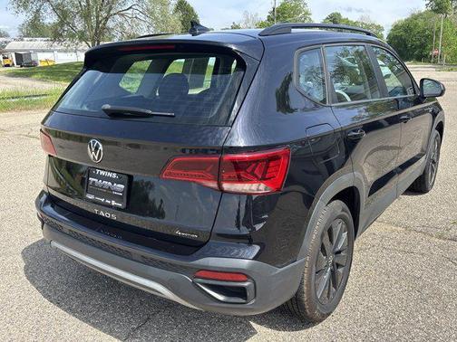 Dusk Blue Metallic 2022 Volkswagen Taos 1.5T S
