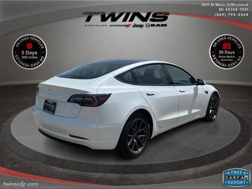 2022 Tesla Model 3 Standard Range