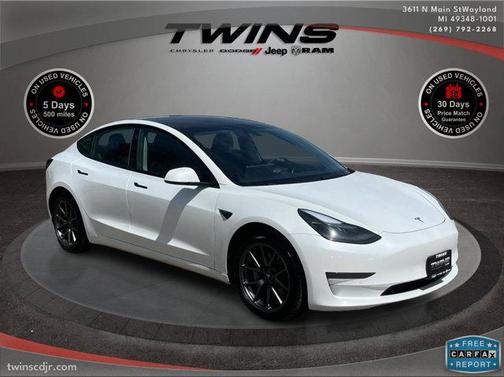 2022 Tesla Model 3 Standard Range
