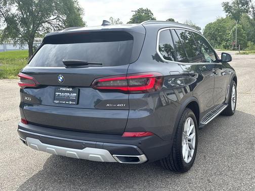 Arctic Grey Metallic 2022 BMW X5 xDrive40i