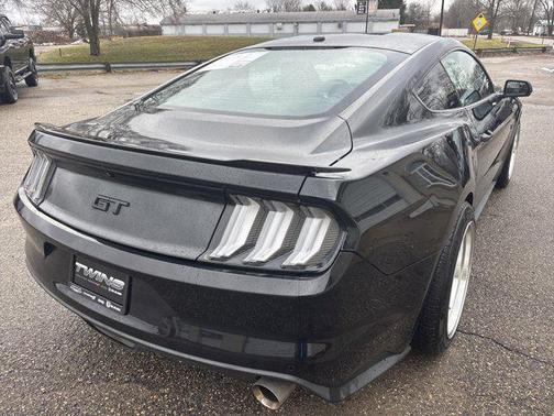 2017 Ford Mustang GT Premium