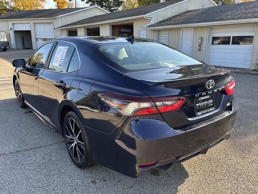 Blue 2021 Toyota Camry SE
