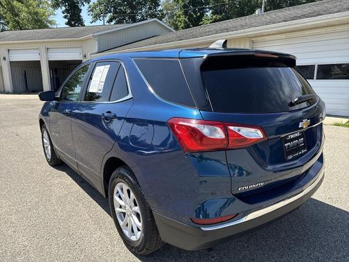 Pacific Blue Metallic 2021 Chevrolet Equinox 1LT
