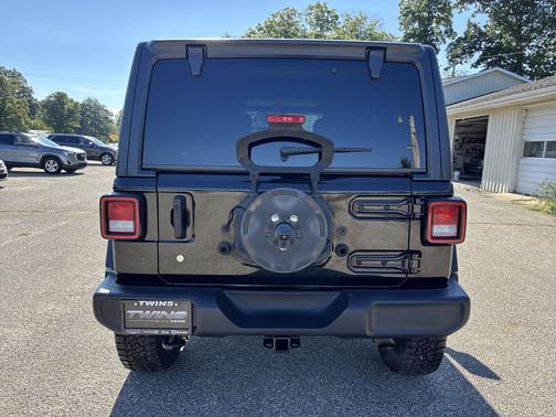 Black Clearcoat 2019 Jeep Wrangler Unlimited Sport