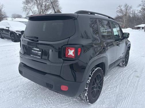 2017 Jeep Renegade Altitude