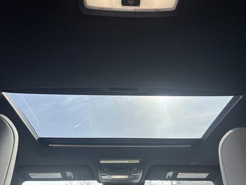 2025 Lexus UX 300h Premium