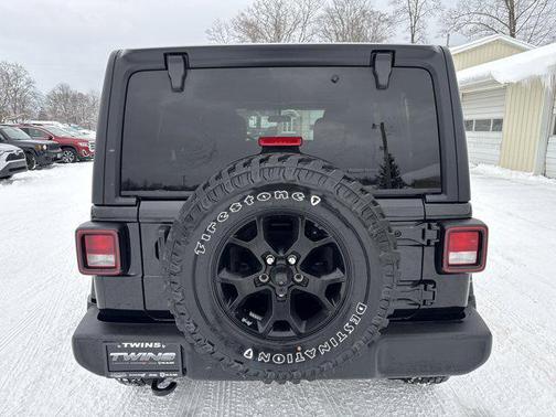 2022 Jeep Wrangler Willys