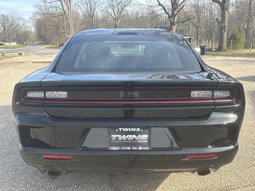 Diamond Black Crystal Pearlcoat 2026 Dodge Charger R/T