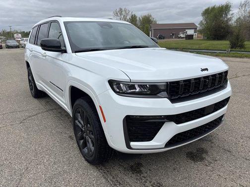Bright White Clearcoat 2026 Jeep Grand Cherokee L Limited