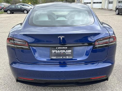 Deep Blue Metallic 2022 Tesla Model S Dual Motor All-Wheel Drive