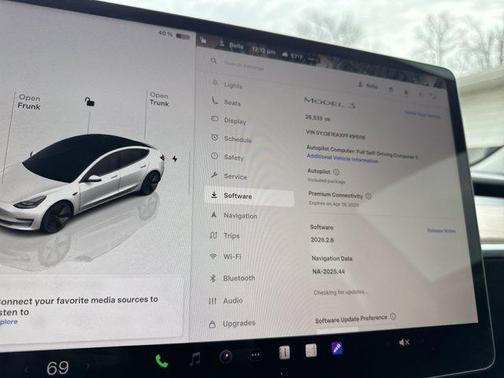 2023 Tesla Model 3 Standard Range